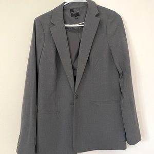 Gray blazer
